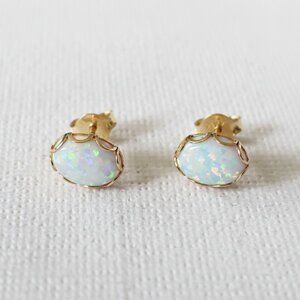 Solid 14K Gold White Fire Opal Stud Earrings ✨ Scalloped Basket 6x4mm